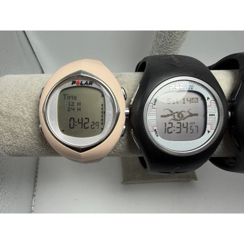 Polar F6‎ Fitness Watch Only Lot Of 4 New Batteries Pre-owned Black Pink